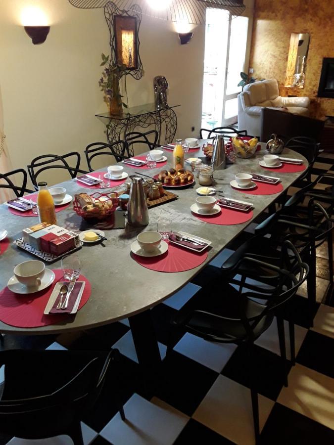 Bed and Breakfast Le Fer Plouigneau Exterior foto